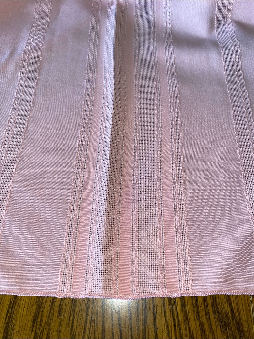 VINTAGE linen MCM rectangle table cloth light pink blush 5 ft. X 9 ft. 10”